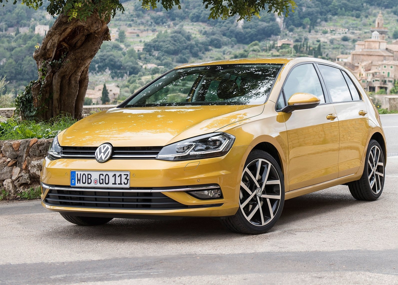 https://www.whatcar.lv/cars/Volkswagen/Golf hečbeks/bcc6408335a046a8ed022bdaff873989.jpg